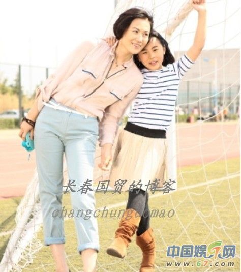 窦唯高原10岁小女儿 窦家媛 近照 酷似王菲爱女