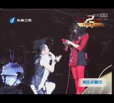 [<em>视频</em>]娱乐事件top10 哈林求婚惊吓<em>张惠妹</em>