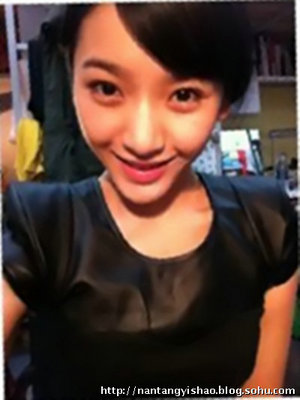 张一山长大啦张一山女友白雪私房照曝光(组图)_