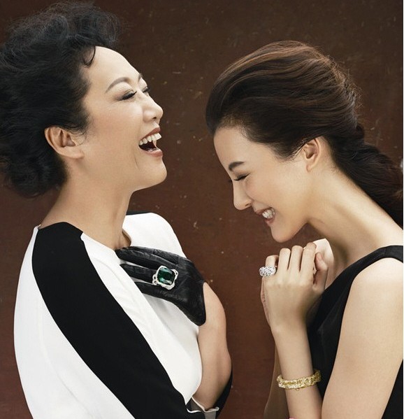 晓与妈妈成\母女花\(图)