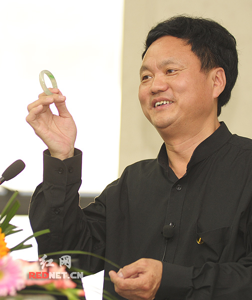 刘人岛受聘为湖大教授 与MBA学员畅谈艺术与