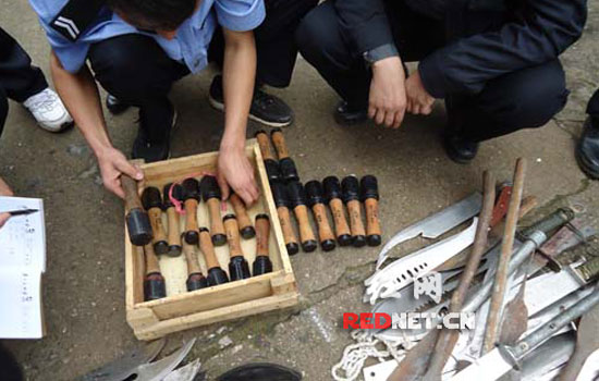 桂阳县开展缉枪治爆行动见成效 共销毁各类枪