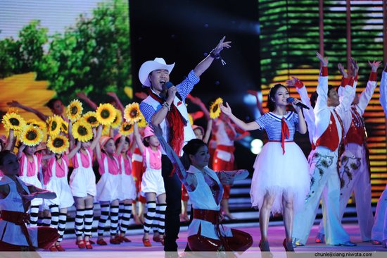 《幸福来欢唱》复赛将启动 评委上演全男宴