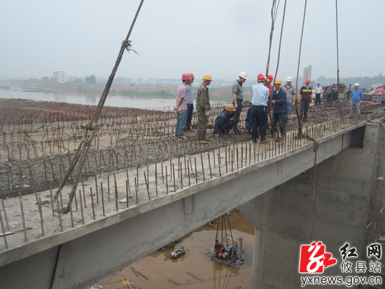 攸县:桐坝电站闸坝交通桥主体工程30日竣工