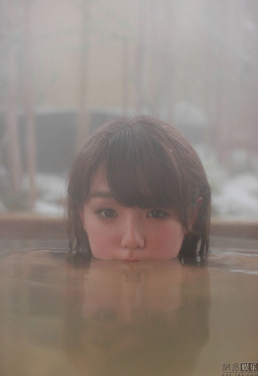 <em>日本</em>童颜巨乳女星筱崎爱最新<em>写真</em>曝光(图)- Mi