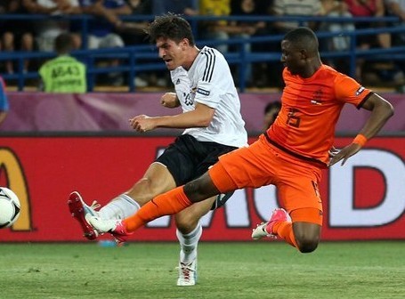 [视频]欧洲杯戈麦斯两球德国2-1胜 荷兰晋级渺
