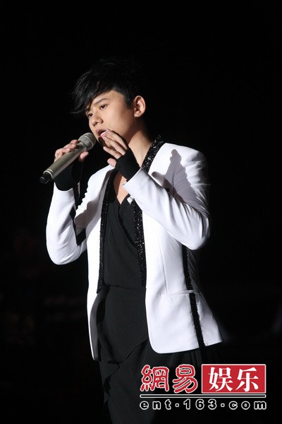 张杰爱·杰然不同上海站演唱会