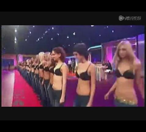 [<em>视频</em>]一分钟解<em>胸罩</em>最多吉尼斯世界纪录