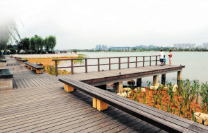 <em>长沙</em>大<em>河西</em>先导区梅溪湖国际<em>服务</em>区定位为<em>长沙</em>