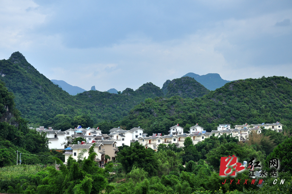 陈景茂唐满平率队赴恭城江华考察学习（图）681 / 作者:茶城路人 / 帖子ID:22037