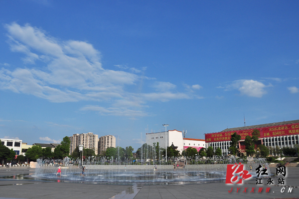 陈景茂唐满平率队赴恭城江华考察学习（图）611 / 作者:茶城路人 / 帖子ID:22037