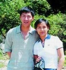 《英雄无悔》李婷去世 前夫携女从国外赶回