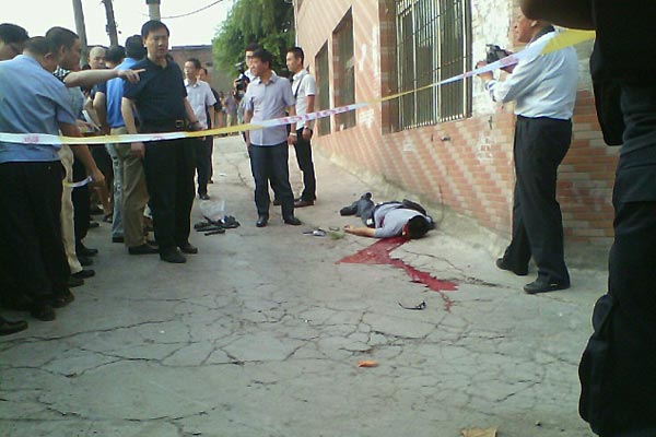 [周克华被击毙] 居民清晨听到3声枪响[视]