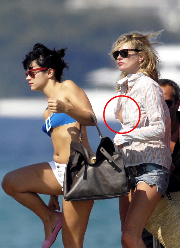 欧美女星<em>透视装</em>秀<em>性感</em> 抢镜博眼球