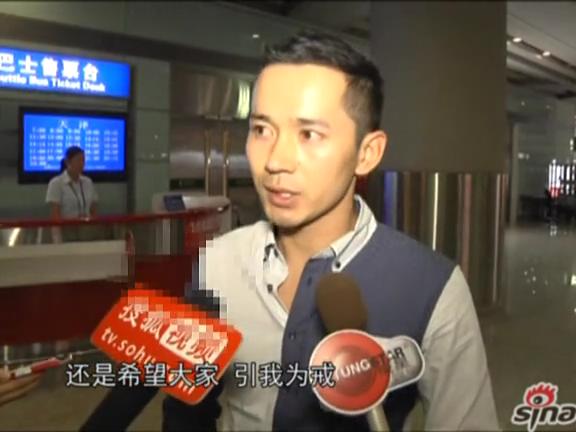 [视频]阿穆隆狱后戒酒赎罪将发新专辑重返娱乐