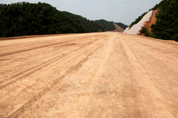 醴茶高速引进数字化施工技术 有效推进工程建