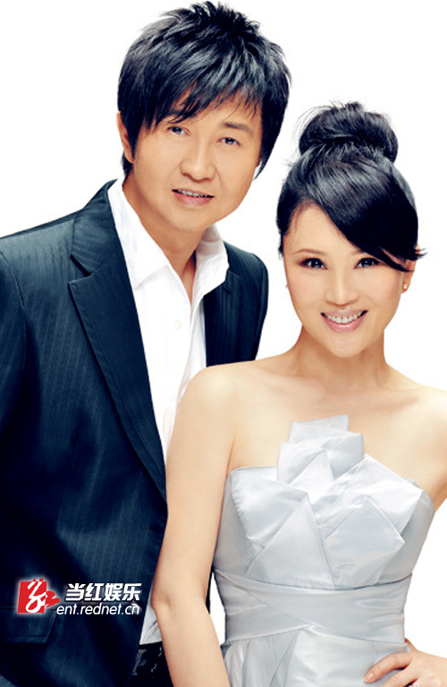 付笛声任静中秋献歌 《雨中恋》成晚会新宠