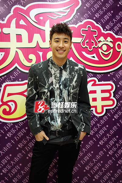 潘玮柏自称像疯子 目前对爱情没憧憬(图)