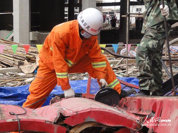 [视频]湖北武汉建筑工地重大安全事故 19人死亡