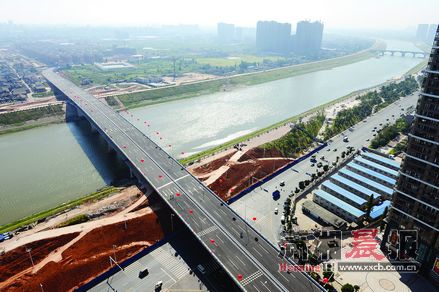 长沙营盘路浏阳河大桥建成通车 成为第15个浏