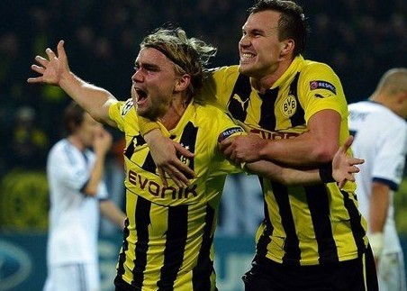 [视频]欧冠 皇马1-2多特蒙德陷12年魔咒 C罗破