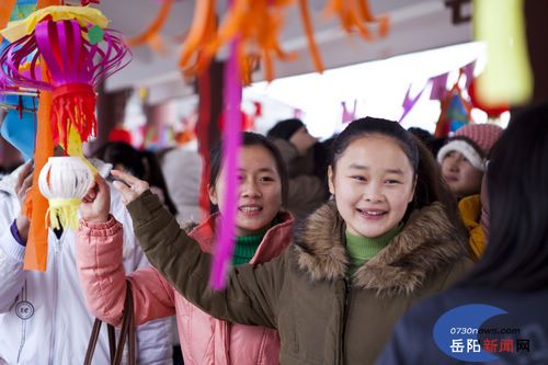 湖南民院举办我的青春故事技能展演艺术节_