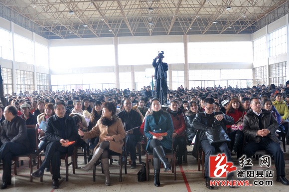 首届校园文化艺术节 展现衡阳县第二中学特色