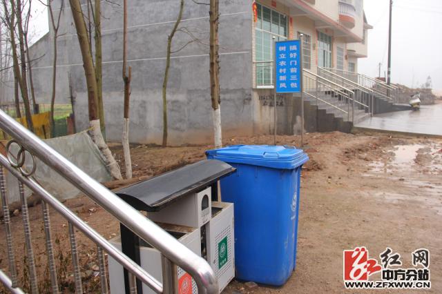 怀化市督查组来中方检查市委文件精神落实情况