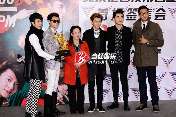 黑人携JPM登陆北京举办记者会 索尼音乐CEO