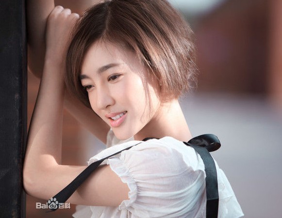 [视频]星跳水立方-王丽坤首期跳水合集素颜清秀