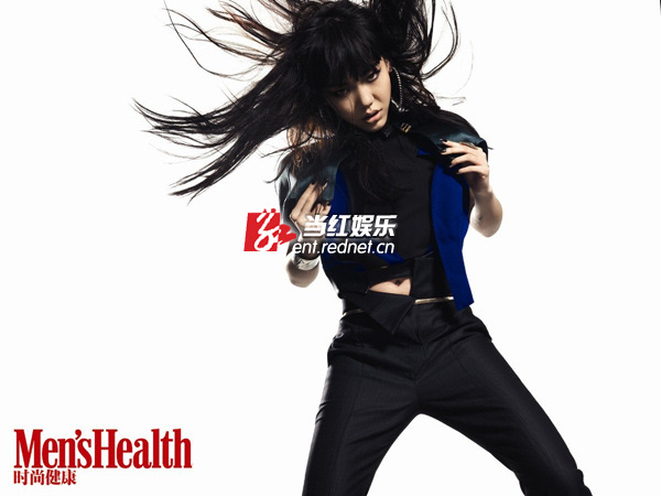 吴莫愁连登杂志封面 气场大片展自信之美 [32P