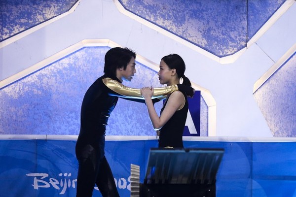 《水立方》复赛双人跳 俞灏明黄龄最高分晋级