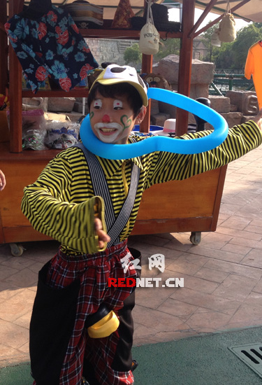 芜湖方特欢乐世界里的小丑。