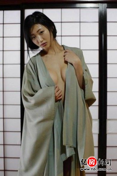 坛蜜全婐写真大胆诱惑图片
