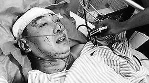 唯一幸存者在深圳龙岗医院接受救治。（以上图片转自：北京晚报）