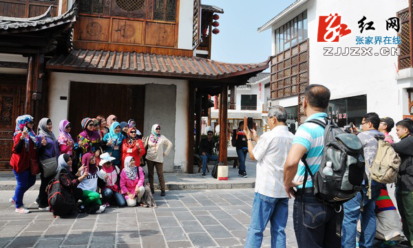 马来西亚客人青睐张家界 武陵源旅游升温攻坚战初见成效