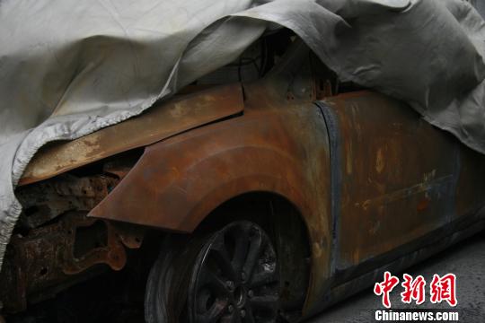 福克斯自燃引燃民房4S店拒不承认消防鉴定引诉讼