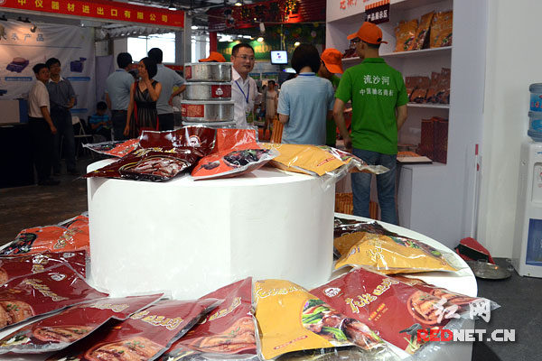 深加工产品与初级农产品相比，储存期长，便于运输，利润率更高。