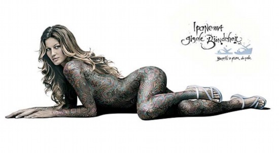 <em>女明星</em>惊艳的<em>裸体</em>彩绘造型