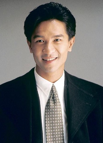 香港演员钟保罗_演员宁静和保罗照片_美国演员保罗韦斯利