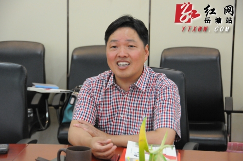 王永红与步步高董事长王填座谈 鼓励企业服务社会