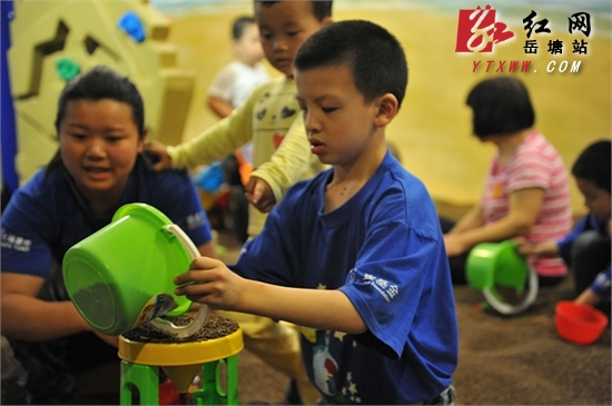 同一片蓝天，同一个节日 湘潭亲园培智学校庆六一