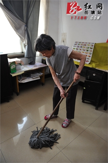 爱的牵挂 一位特殊“空巢老人”的牵挂