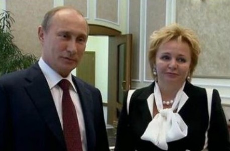 [视频]俄罗斯:普京夫妇30年婚姻走到尽头