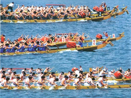 千龙湖龙舟赛  资料图 