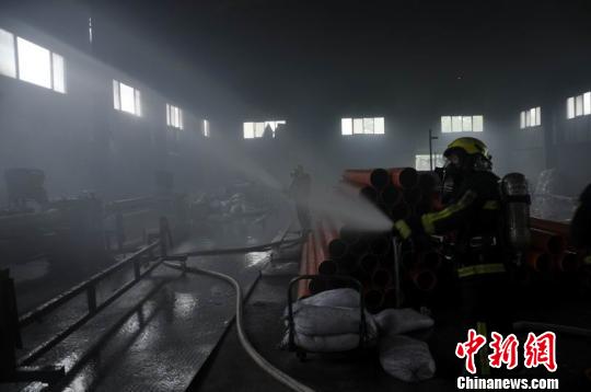 图为发生爆炸的车间。