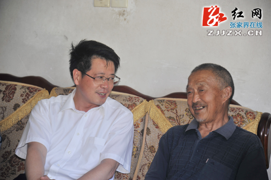 杨光荣：突出主题 围绕主线 为张家界全面小康社会建设提供坚强组织保障