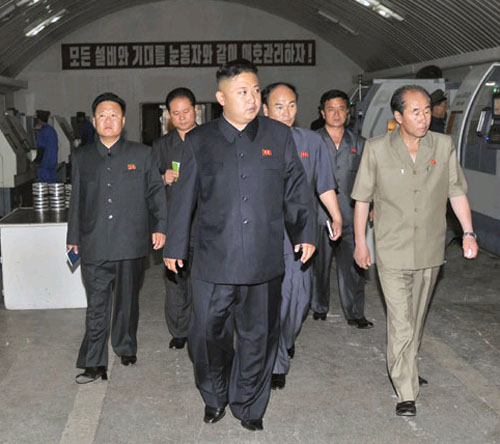 金正恩狠批机械厂未建革命教育室 勒令道党委