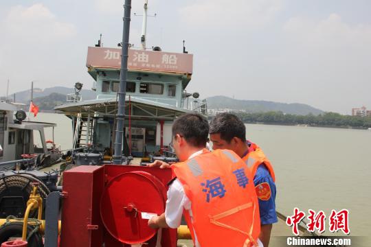 江门海事安全大检查重点瞄准水源地和水上加油船