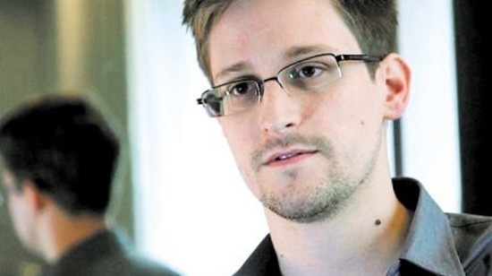 斯诺登“逃亡”行踪成谜美国警告将承担后果